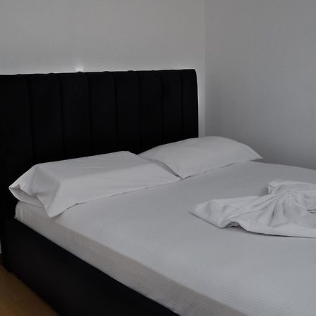Albjona Guesthouse Tirana Exterior foto